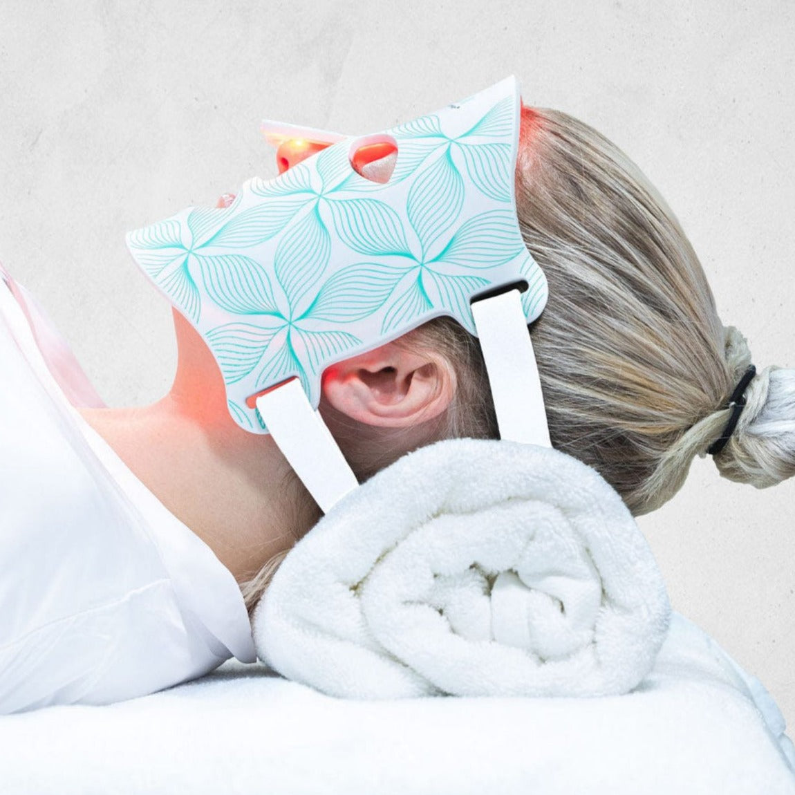 Omnilux Contour LED Face Mask